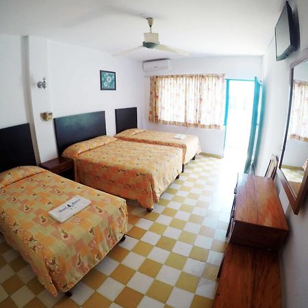 Hotel Acuario カテマコ エクステリア 写真