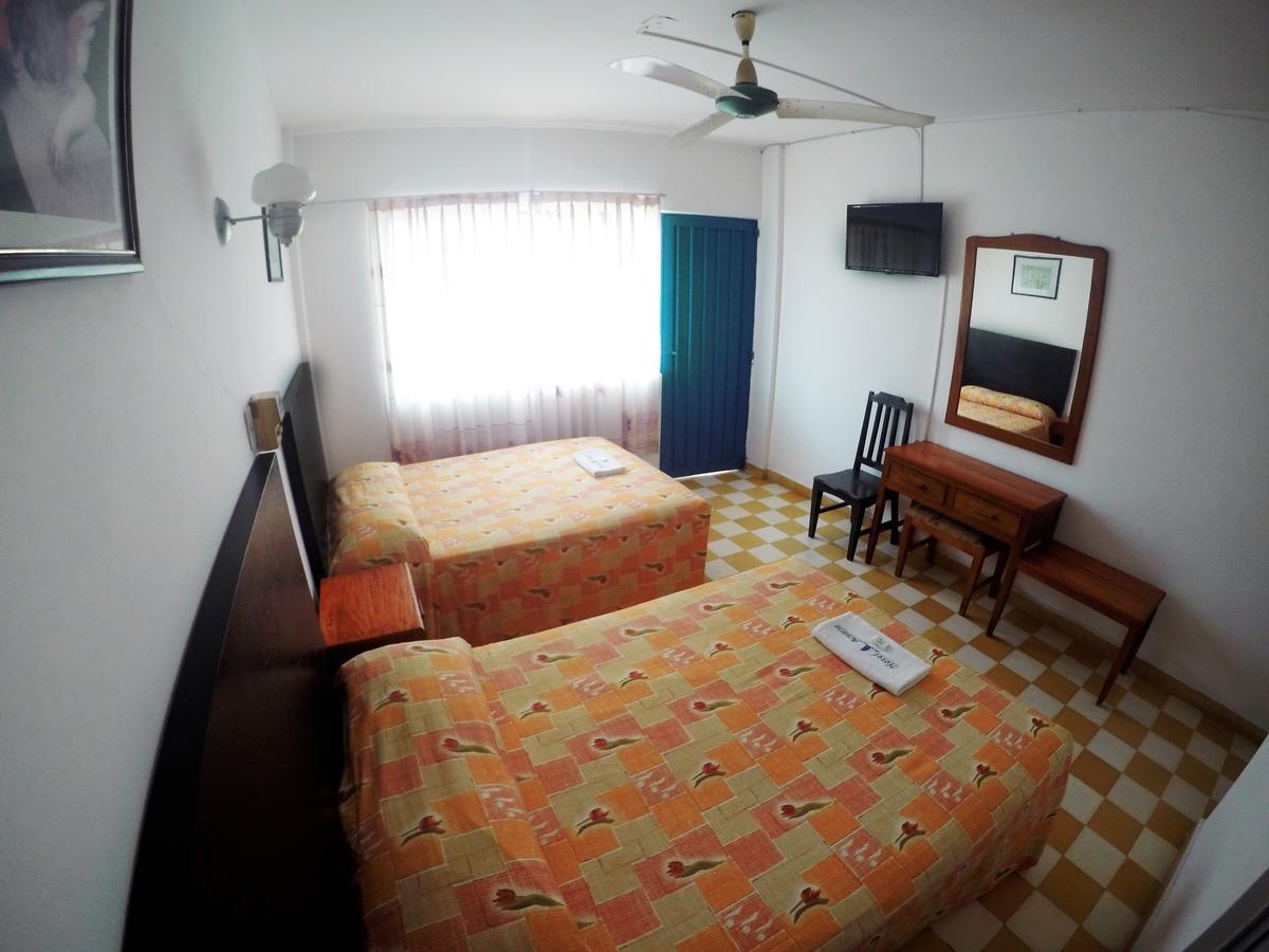 Hotel Acuario カテマコ エクステリア 写真